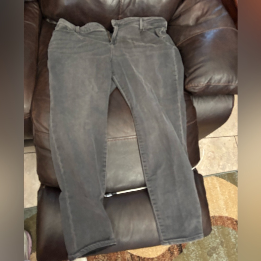 Classic High-Rise Women's Gray Jeans